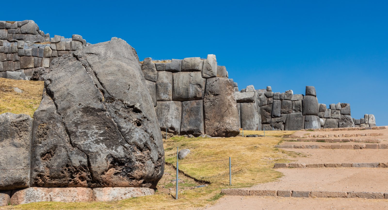 Saksaywaman in Perù - Sacsayhuamán | Secret World Trip Planner