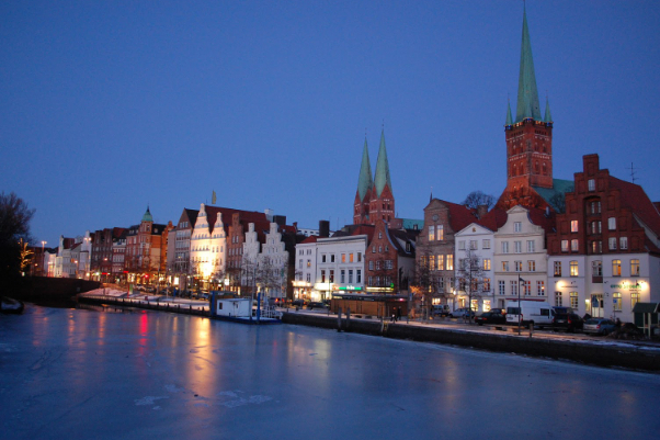 Lubecca è una città dello Schleswig-Holstein — Lubecca