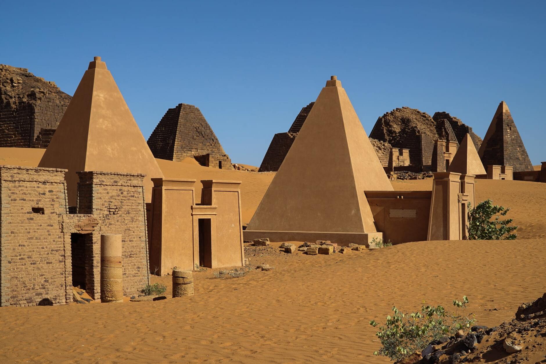 Piramidi della Nubia : Più di 255 incredibili piramidi - Meroë | Secret World Trip Planner