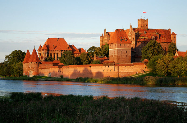 Malborkas pils (Marienburga) - Malbork | Secret World Trip Planner