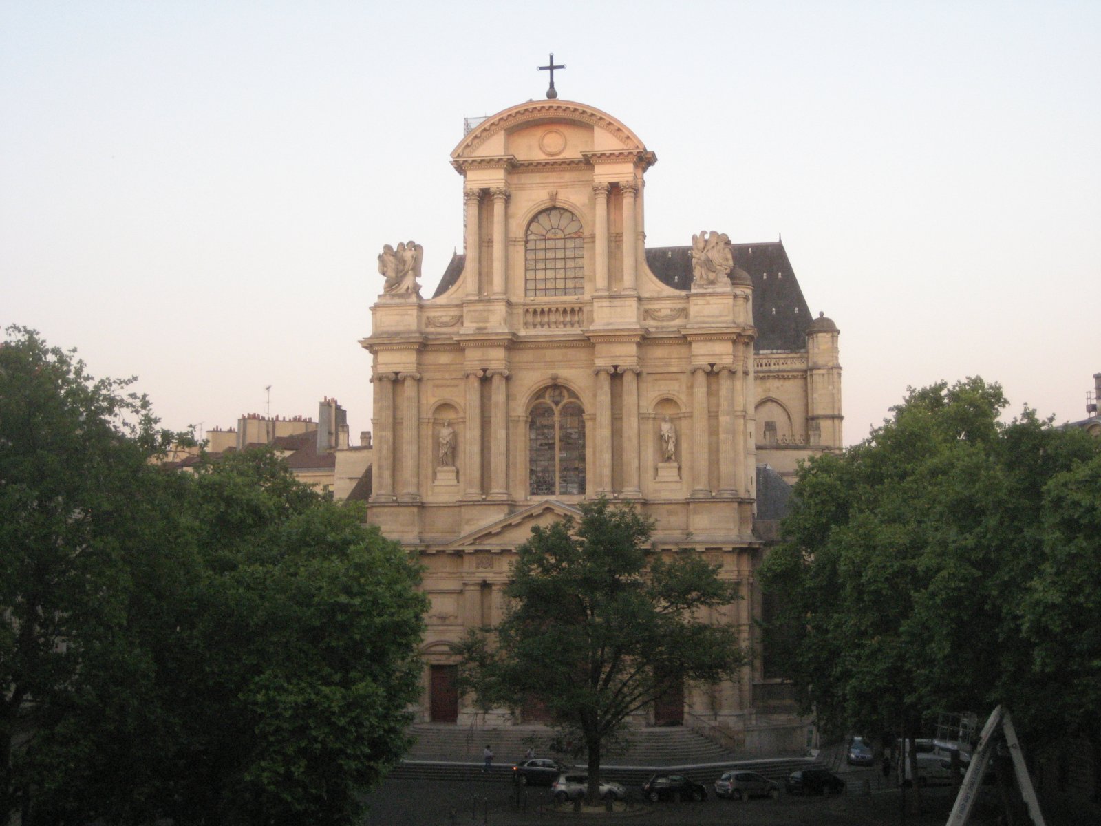 Saint-Gervais Saint-Protais i Paris - Paris | Secret World Trip Planner