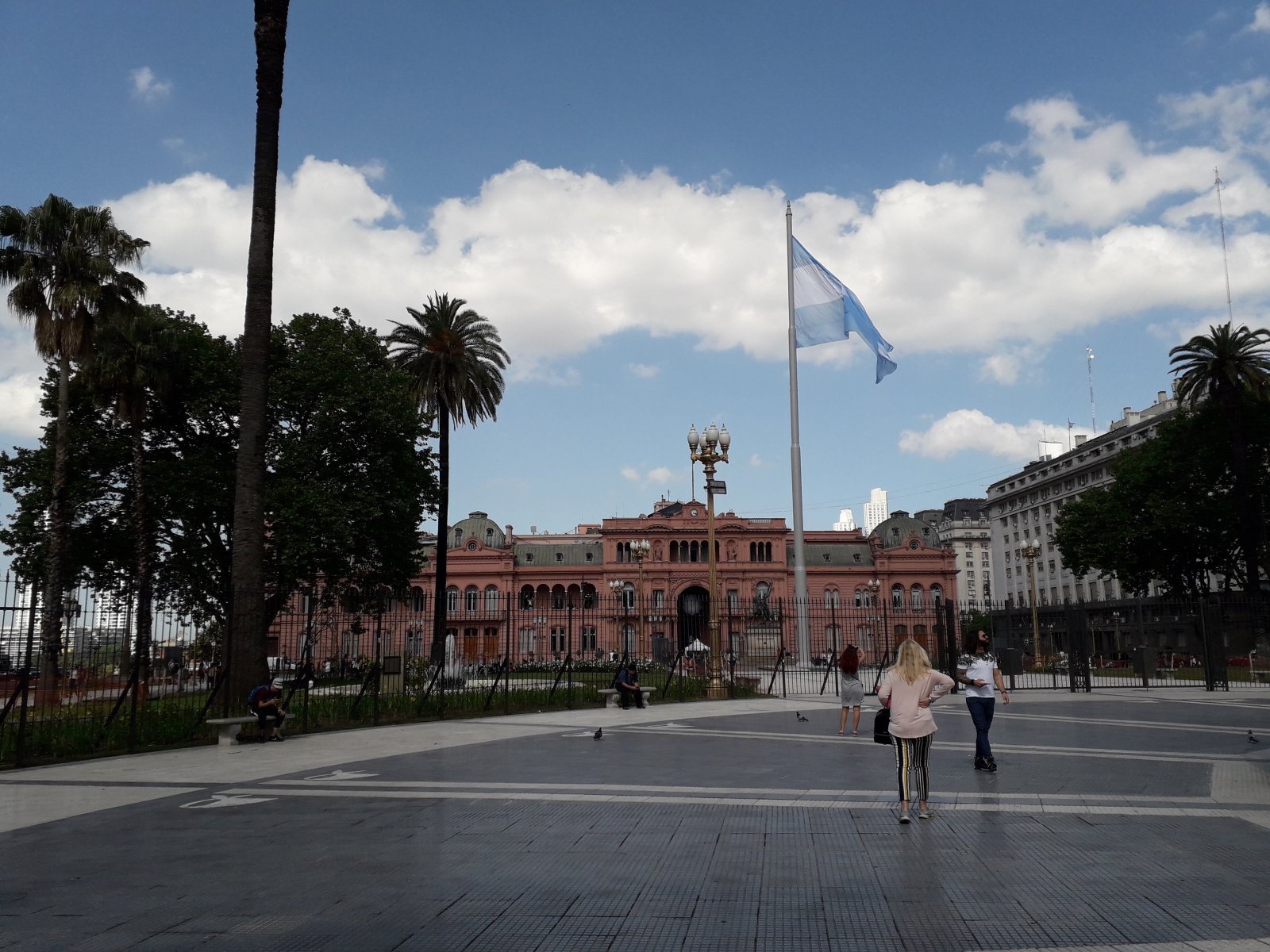 Plaza de Mayo, Monserrati linnaosa peaväljak. - Buenos Aires | Secret World Trip Planner