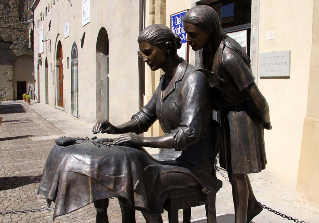 Museo del Merletto di Sansepolcro - Sansepolcro | Secret World Trip Planner