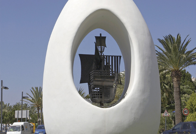 L'Uovo di Colombo - Sant Antoni de Portmany | Secret World Trip Planner