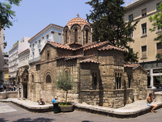 Kościół Panagia Kapnikarea - Athina | Secret World Trip Planner