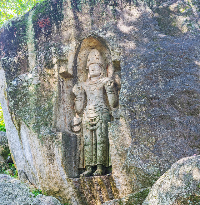 Kushtarajagala Statue - Weligama | Secret World Trip Planner