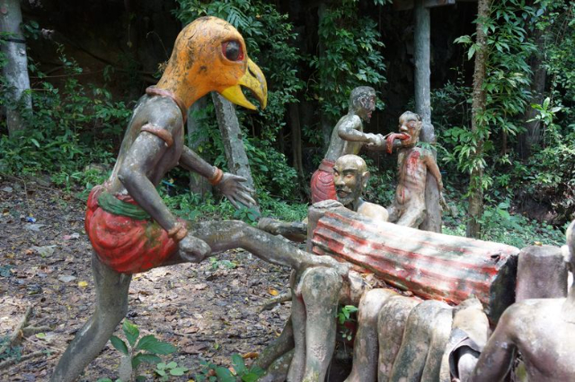 Wat Tham Ta Pan - Tambon Tham Nam Phut | Secret World Trip Planner