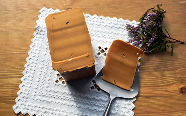 Brunost - il formaggio marrone - Ålesund | Secret World Trip Planner