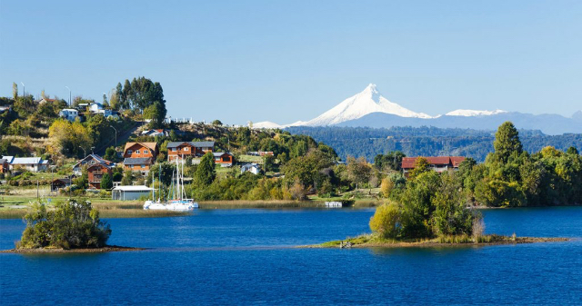 Jezero Llanquihue - Lago Llanquihue | Secret World Trip Planner