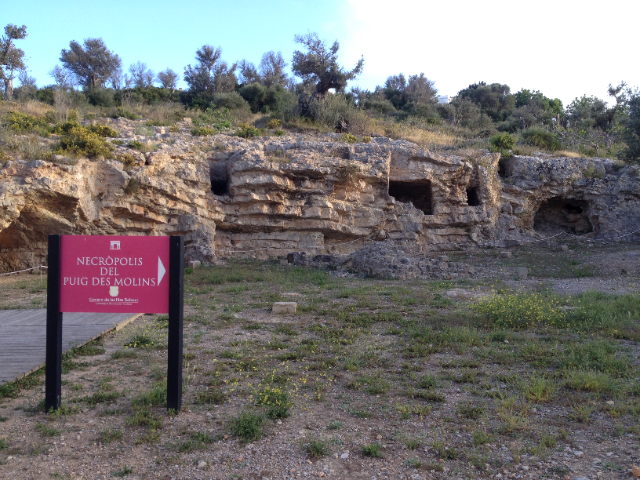 Necropoli di Puig des Molins - Eivissa | Secret World Trip Planner