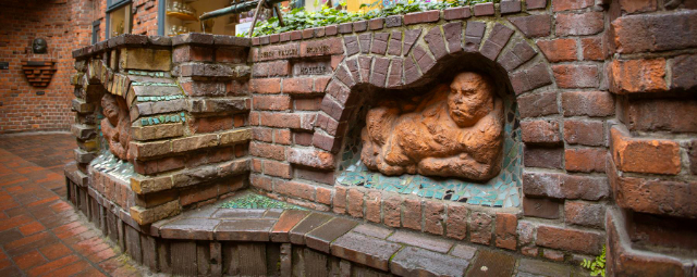 Sieben-faulen-Brunnen - Bremen | Secret World Trip Planner