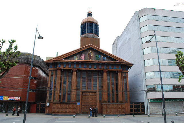 Cattedrale di Puerto Montt - Puerto Montt | Secret World Trip Planner