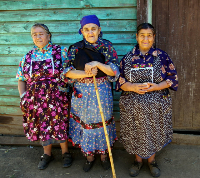 I Tessuti Mapuche - Puerto Varas | Secret World Trip Planner