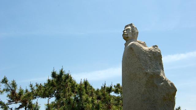 Lu Xun Park - Qing Dao Shi | Secret World Trip Planner