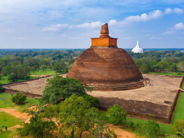 जेतवनरामया - Anuradhapura | Secret World Trip Planner