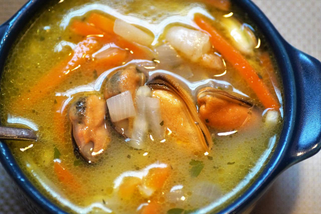 Sopa de mariscos - Colón | Secret World Trip Planner