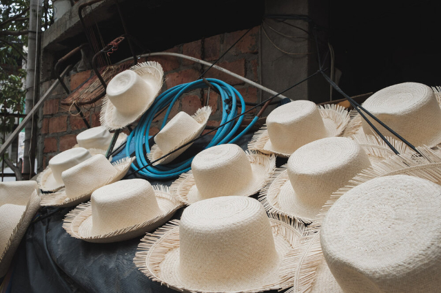 I cappelli di paja toquilla - Manta | Secret World Trip Planner