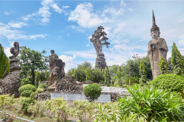 Parco dei Buddha di Sala Keoku - Wat That | Secret World Trip Planner