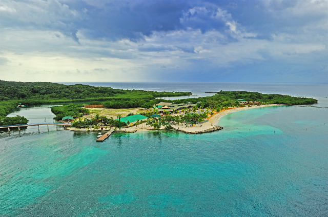 Mahogany Bay - Mahogany Bay | Secret World Trip Planner