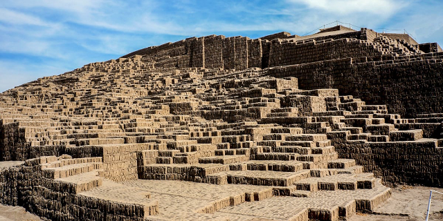 La Huaca Pucllana - Lima | Secret World Trip Planner