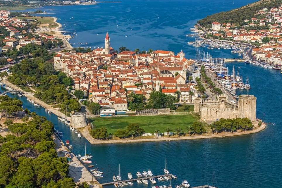 Croatian coast | Trogir - Traù | Secret World Trip Planner