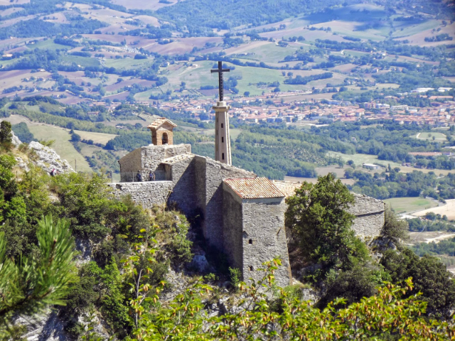 Eremo di san Cataldo  - 62024 Esanatoglia MC | Secret World Trip Planner