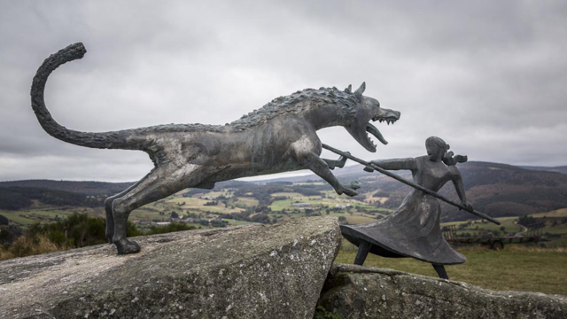 Monument de la Bete du Gevaudan  — Auvers