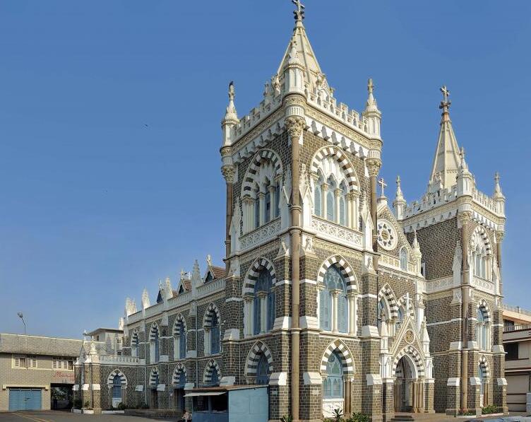 ਸਭ ਇਤਿਹਾਸਕ churche ਵਿਚ ਮੁੰਬਈ: ਪਹਾੜ ਮਰਿਯਮ ਦੇ ਚਰਚ - Mumbai | Secret World Trip Planner