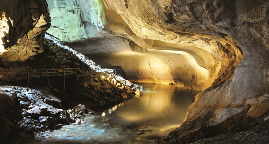 Les grottes du parc du Mulu sont un miracle étonnant — Sarawak