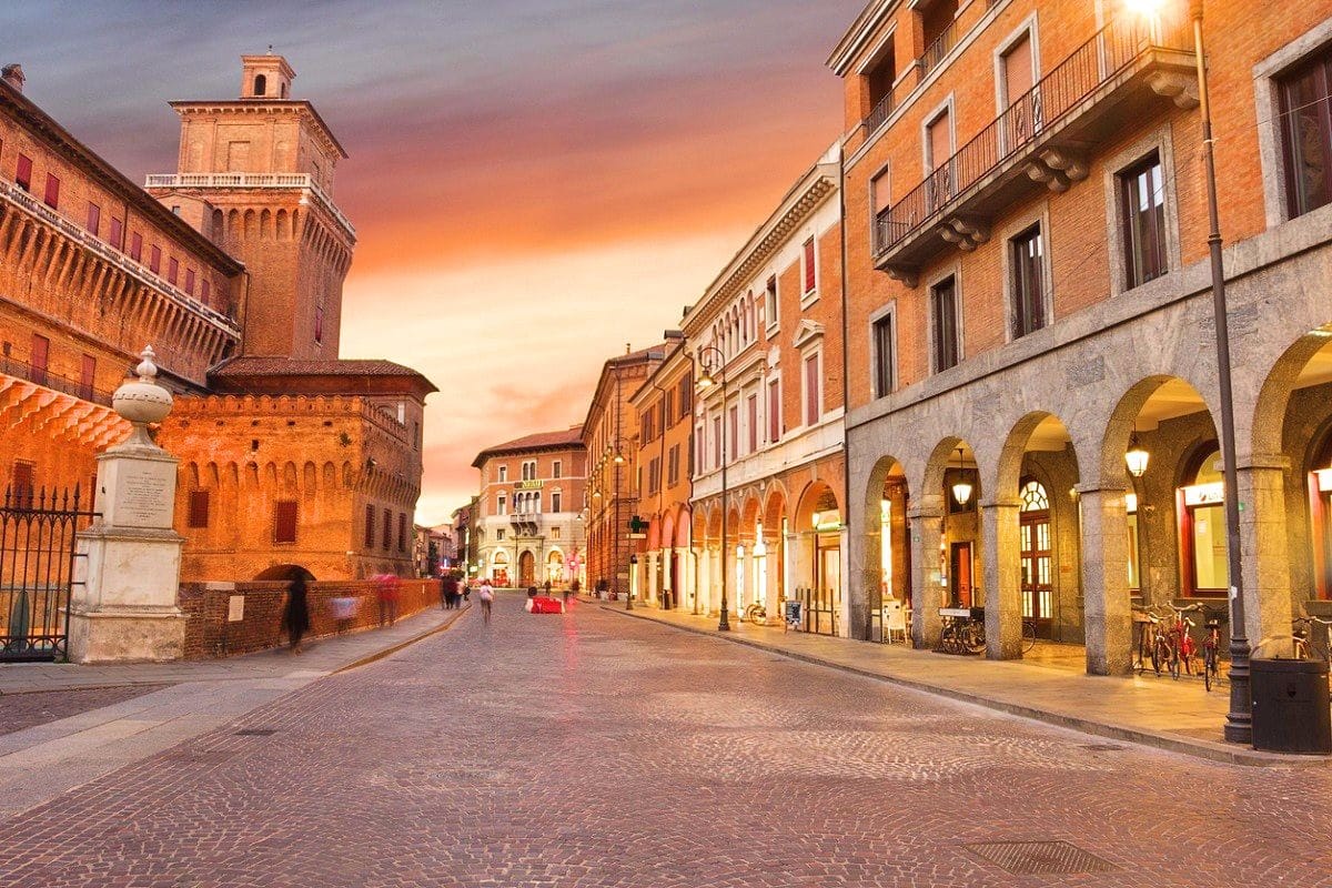 フェラーラ - Ferrara | Secret World Trip Planner