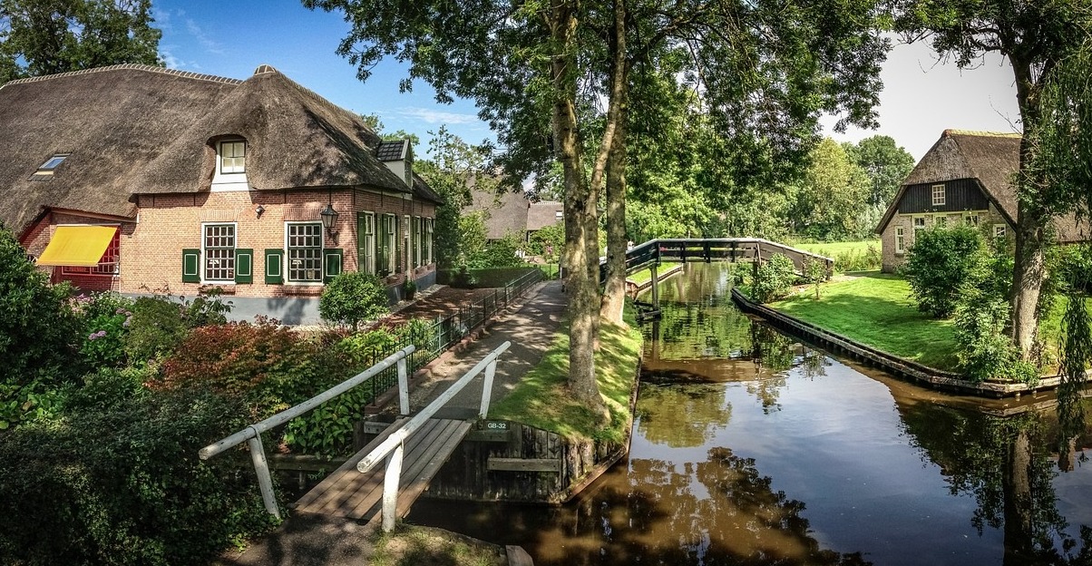 Giethoorn - Das Venedig der Niederlande - Giethoorn | Secret World Trip Planner