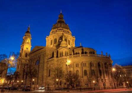 Budapeste: a Basílica de St. Istvan - Budapest | Secret World Trip Planner