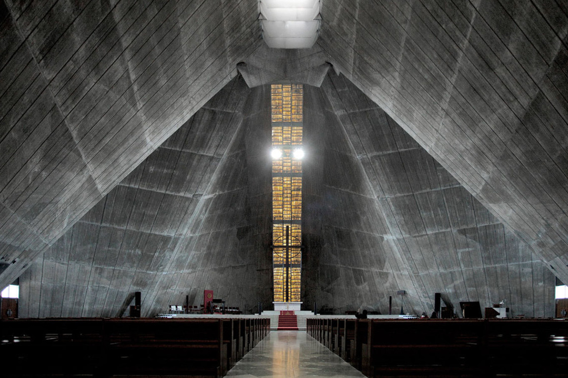 St. Marys Cathedral af Ken Keno Tange  - Bunky?-ku | Secret World Trip Planner