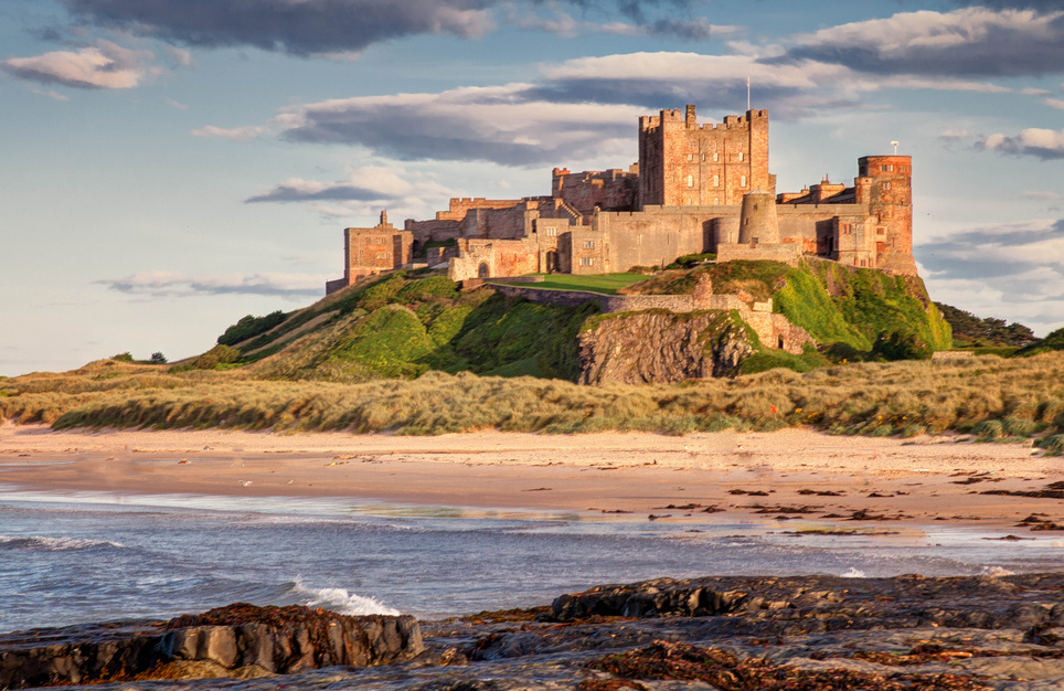 Ya Bamburgh Ngome katika Bamburgh,Uingereza - Bamburgh NE69 7DF | Secret World Trip Planner