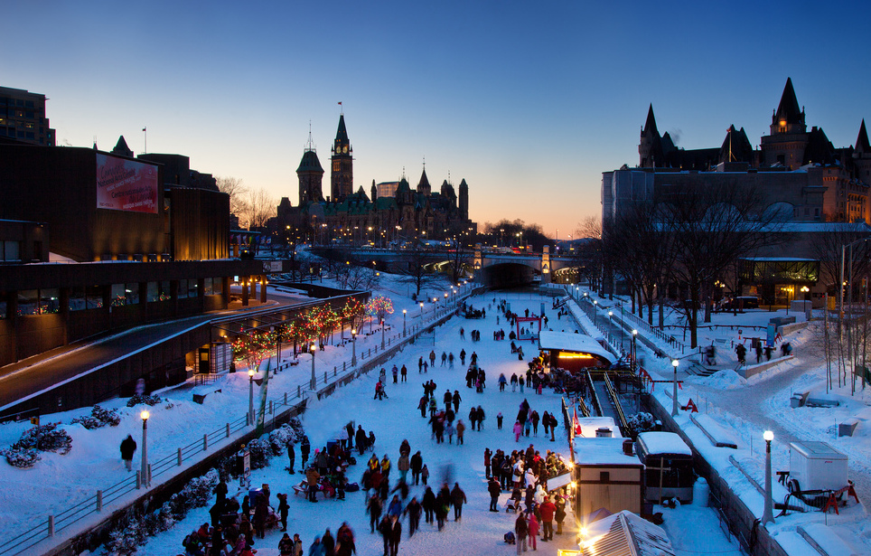 La più grande pista di pattinaggio del mondo,Rideau Canal a Ottawa — Ottawa