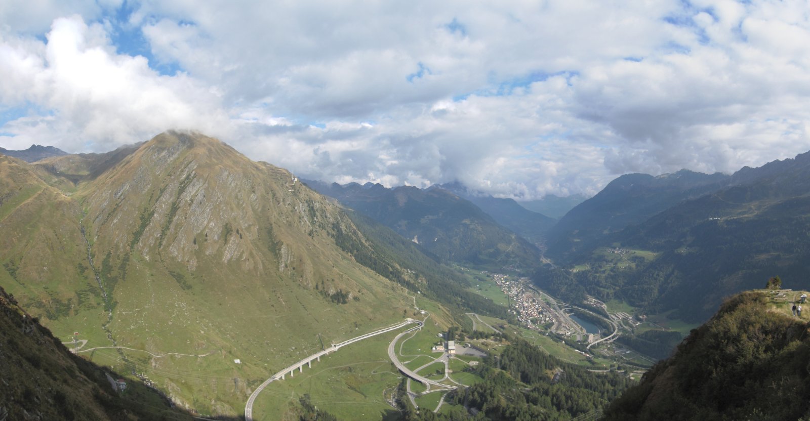 Gotthard o'tishi - Passo del San Gottardo | Secret World Trip Planner