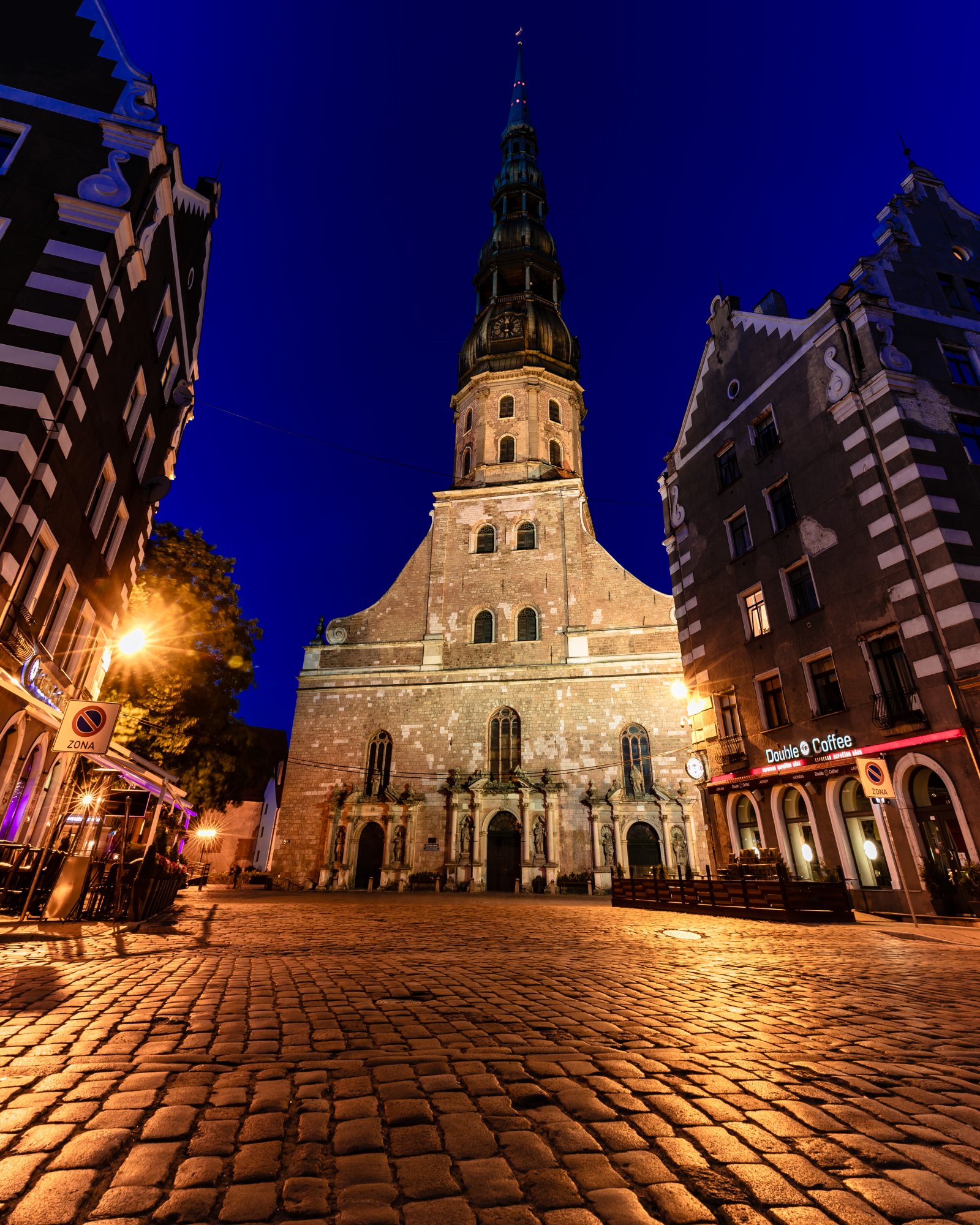 Riga: veža kostola sv. - R?ga | Secret World Trip Planner