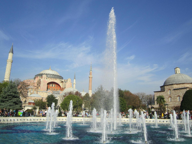Hippodrome di Konstantinopel - Sultan Ahmet Parkı No:2 | Secret World Trip Planner