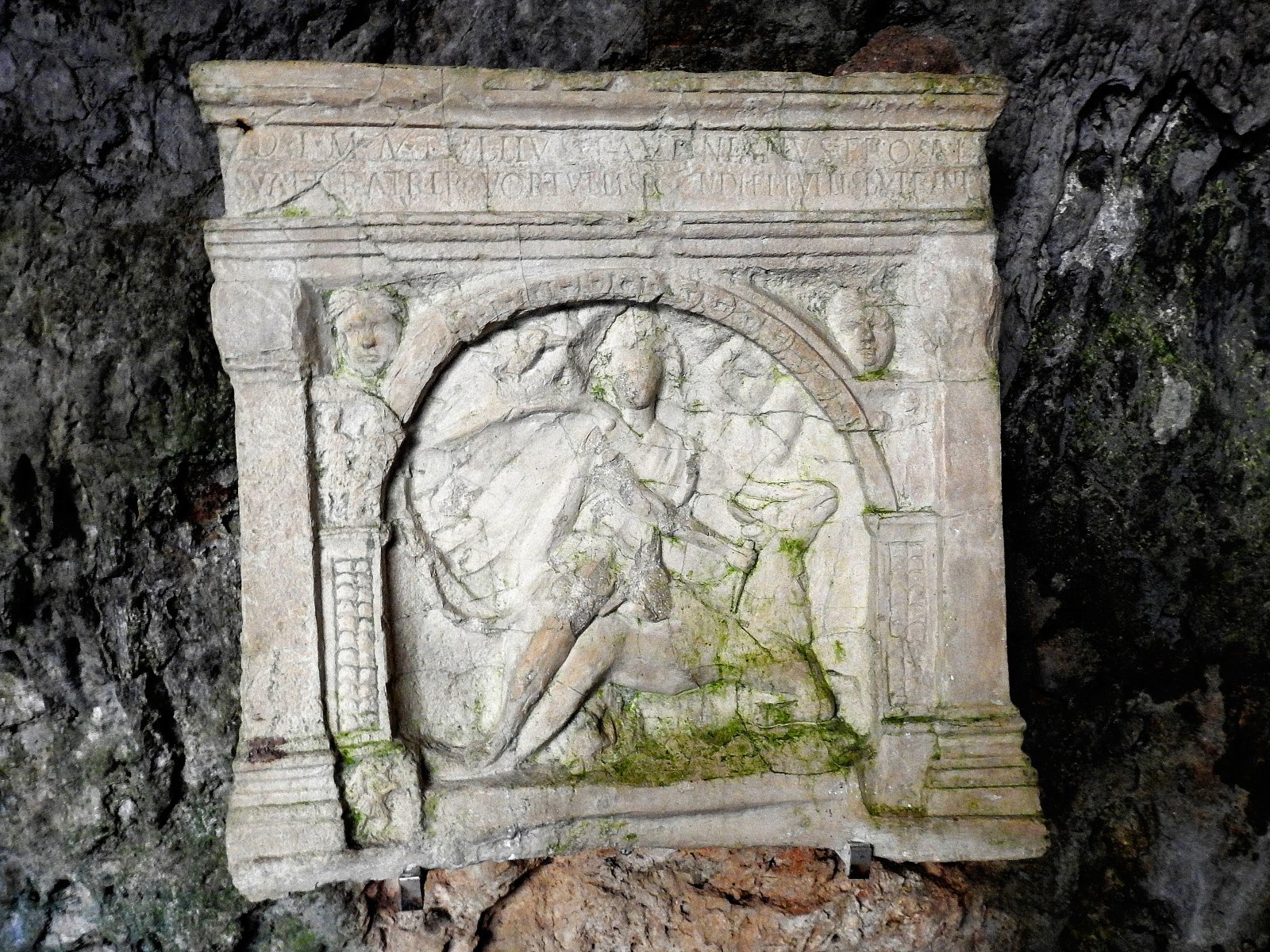Grotta del Mitreo (Duino Aurisina) - Duino-Aurisina | Secret World Trip Planner