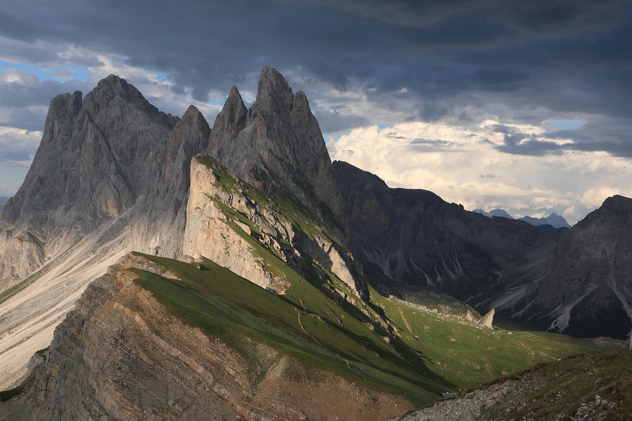Dolomites | Monte Seceda : a daydream - Seceda | Secret World Trip Planner