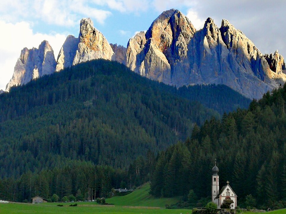 Dolomites | The little church of San Giovanni in Ranui - 2 | Secret World Trip Planner