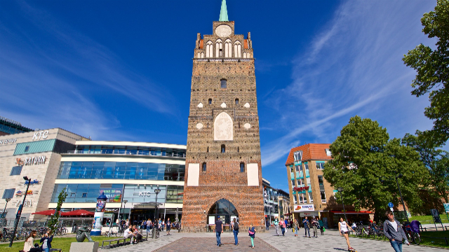 Porta Kröpeliner - Rostock | Secret World Trip Planner