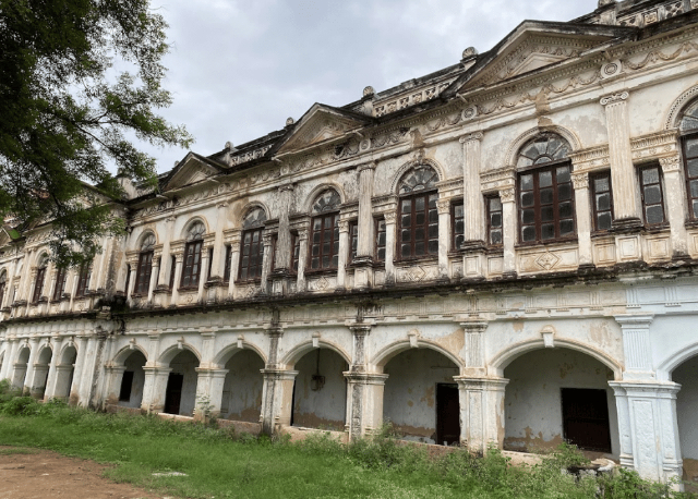 Пурани Хавели - Hyderabad | Secret World Trip Planner