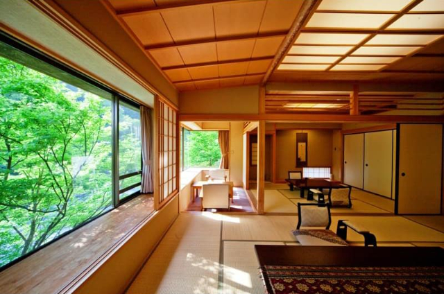 The Oldest Hotel in the World: Nishiyama Onsen Keiunkan - Hayakawa | Secret World Trip Planner