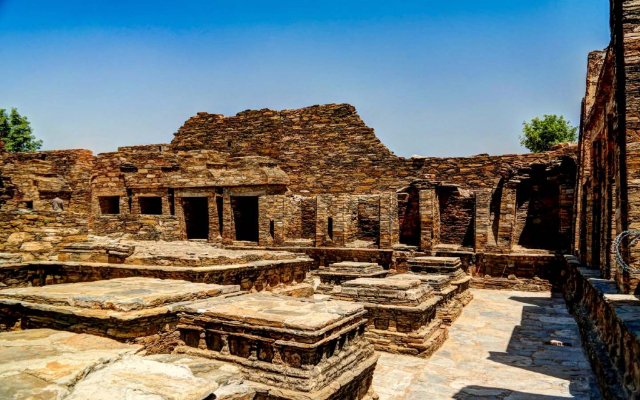 Monastero di Takht-i-Bahi - Takht Bhai | Secret World Trip Planner
