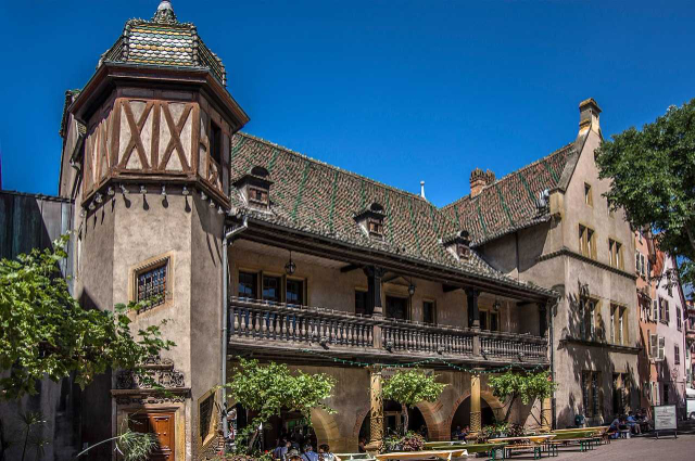 كويفوس (بيت الجمارك القديم) - Colmar | Secret World Trip Planner