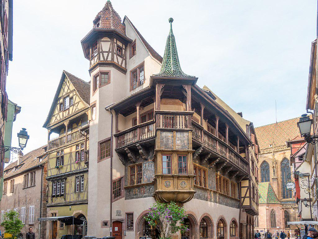 دار بفيستر هاوس - Colmar | Secret World Trip Planner