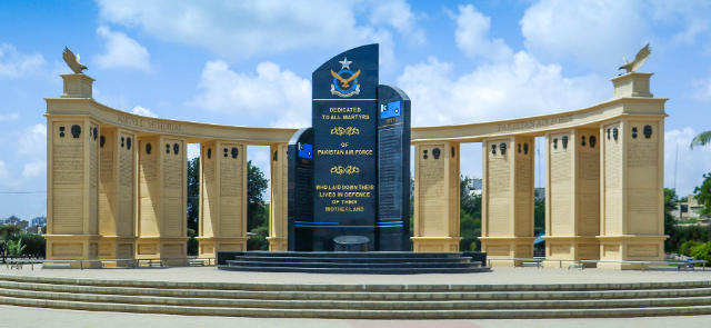 Museo de las Fuerzas Aéreas de Pakistán - Karachi | Secret World Trip Planner