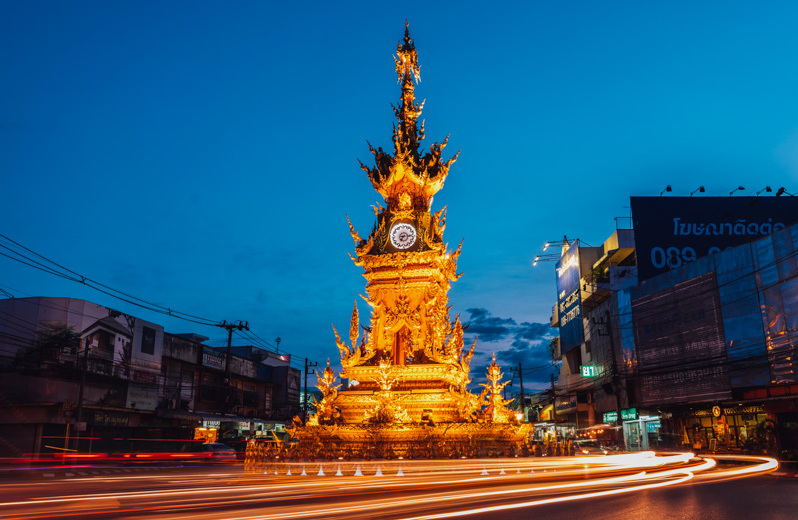 Thailandia | Torre dell'orologio di Chiang Rai - Amphoe Mueang Chiang Rai | Secret World Trip Planner