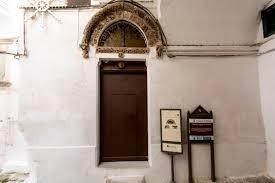 Ostuni e a majestosa igreja de Santiago de Compostela - Ostuni | Secret World Trip Planner